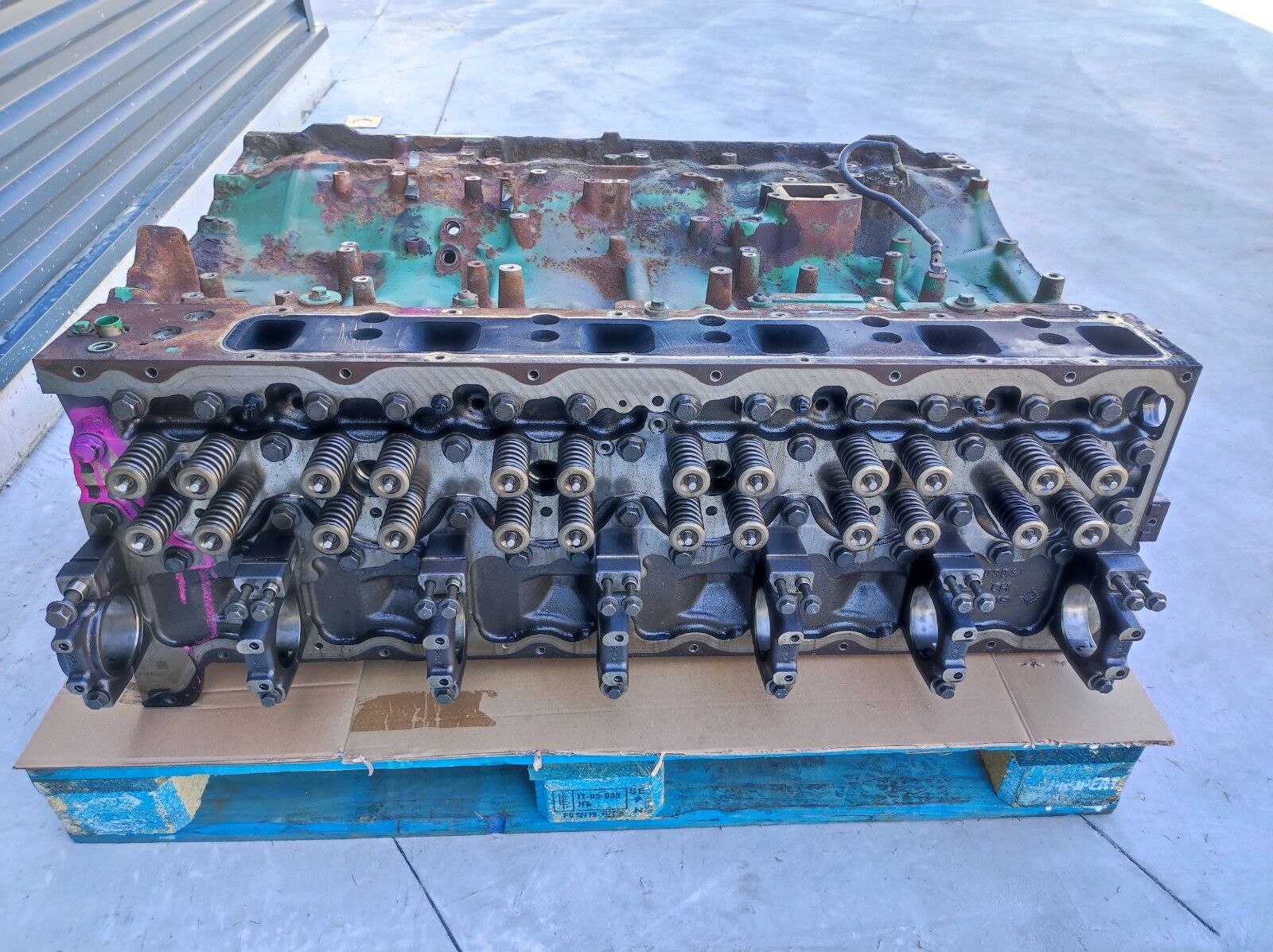 cylinder head VOLVO for truck VOLVO FM FH