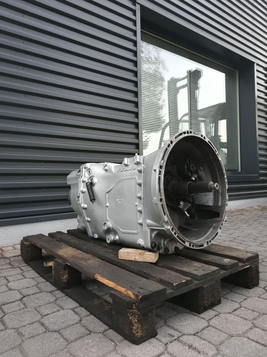 gearbox VOLVO AT2812E for truck tractor