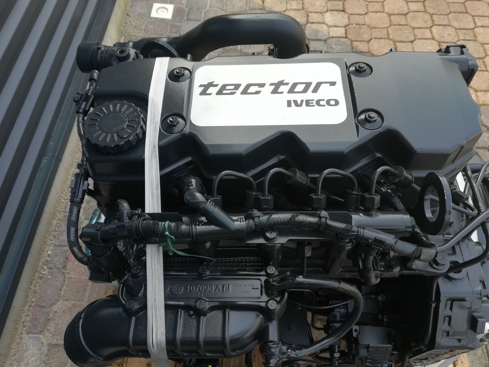 engine IVECO EUROCARGO TECTOR 4 F4AE3481 EURO 5 for truck IVECO EUROCARGO 4 CILYNDERS