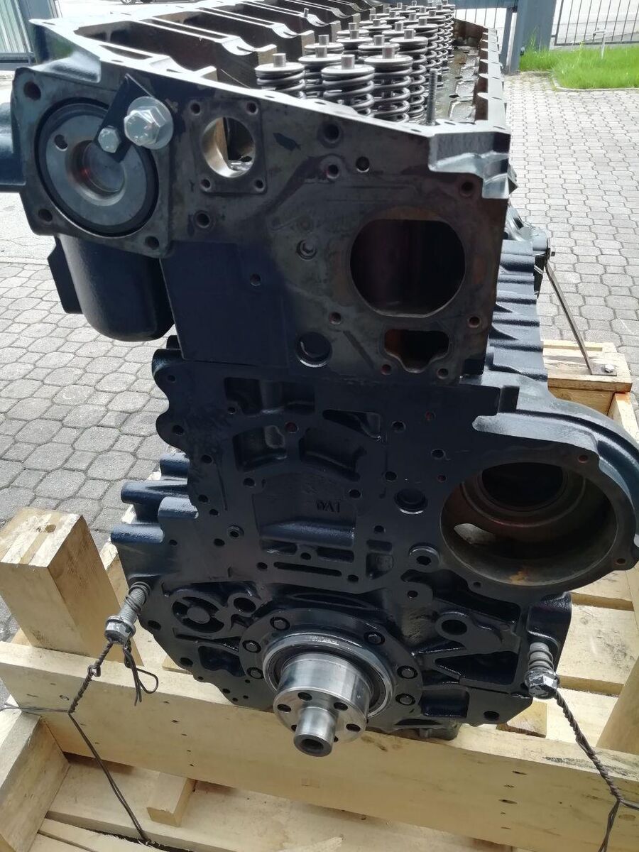 engine IVECO STRALIS CURSOR 11 F3GFE611 EURO 6 for truck IVECO STRALIS TRAKKER EURO 6 E6