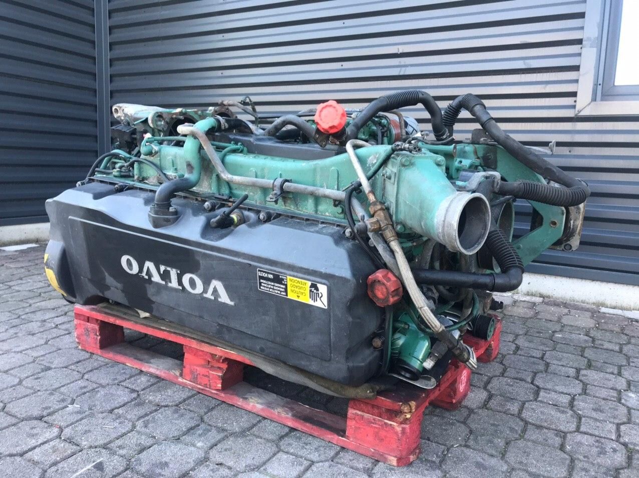 engine VOLVO FL FE - D9A 300 for truck tractor VOLVO FM FL FE