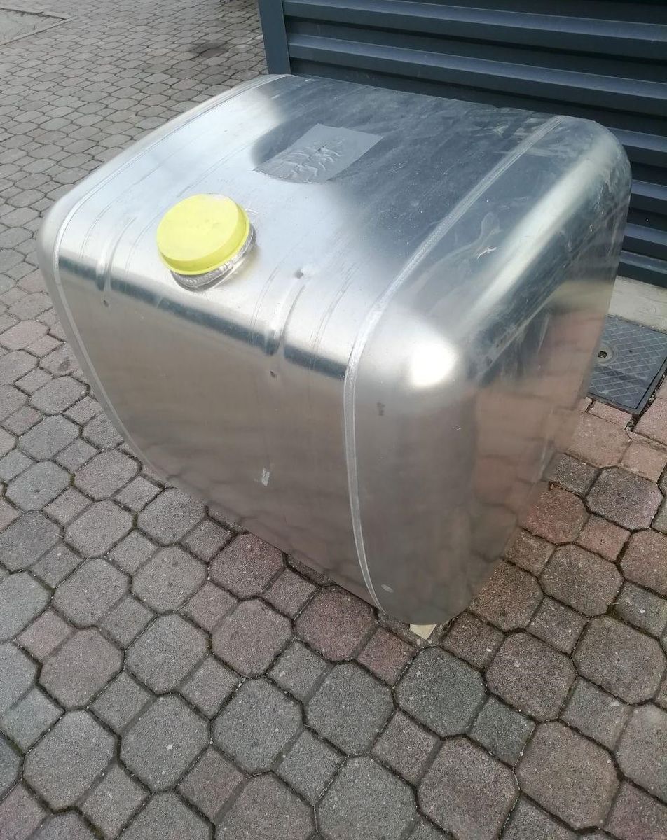 fuel tank MERCEDES-BENZ 290 L for truck MERCEDES-BENZ AROCS ACTROS ANTOS Euro6