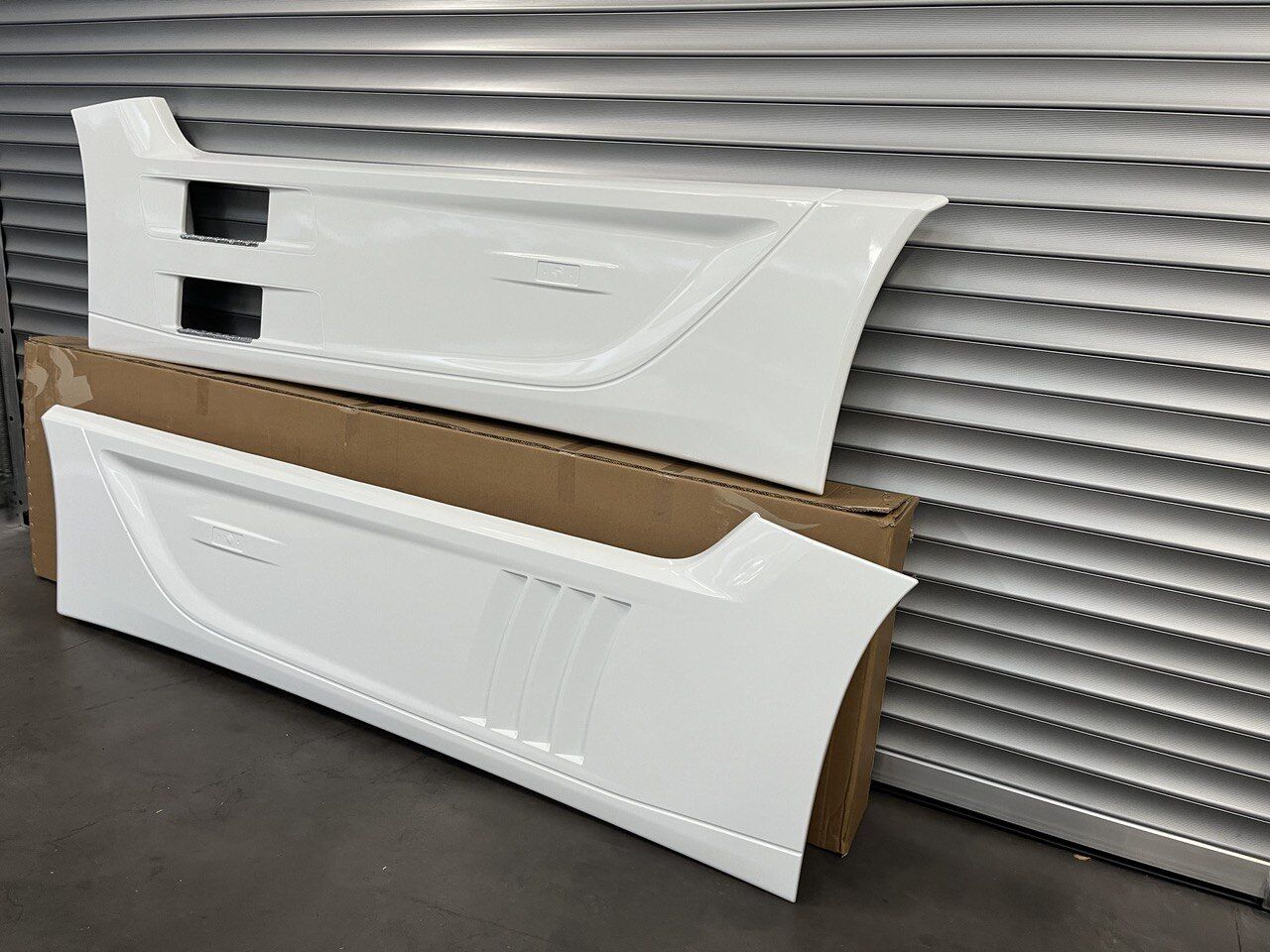 spoiler MERCEDES-BENZ AROCS ACTROS for truck MERCEDES-BENZ MP4 EURO 6 Sideskirts