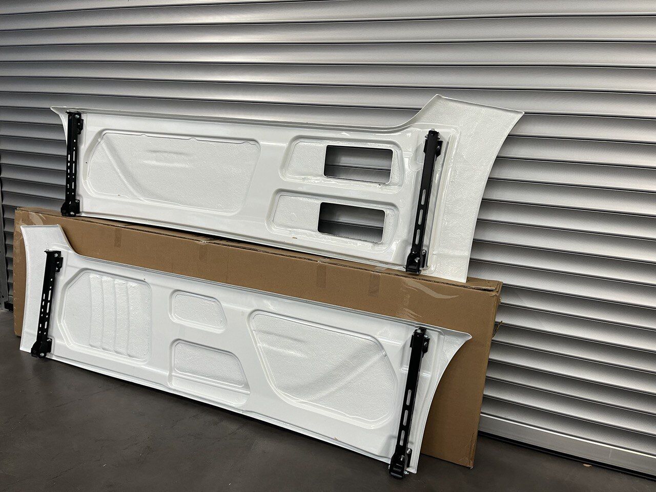 spoiler MERCEDES-BENZ AROCS ACTROS for truck MERCEDES-BENZ MP4 EURO 6 Sideskirts