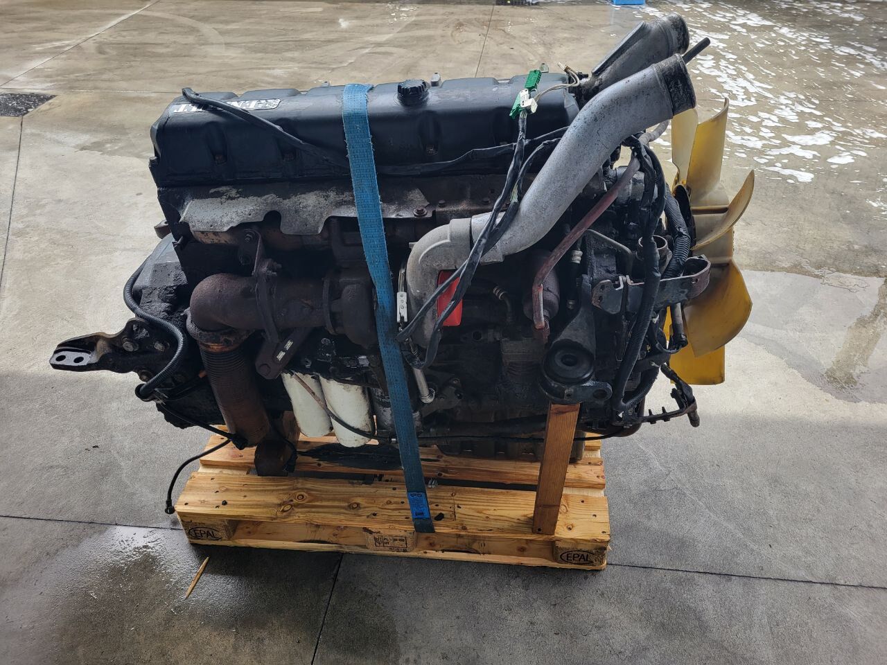 engine RENAULT DCI 11 for truck RENAULT Premium - Midlum