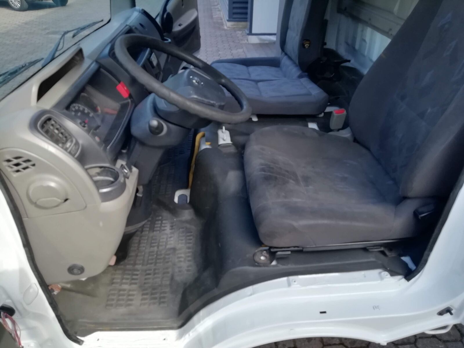 cabin NISSAN NT400 for truck NISSAN NT400