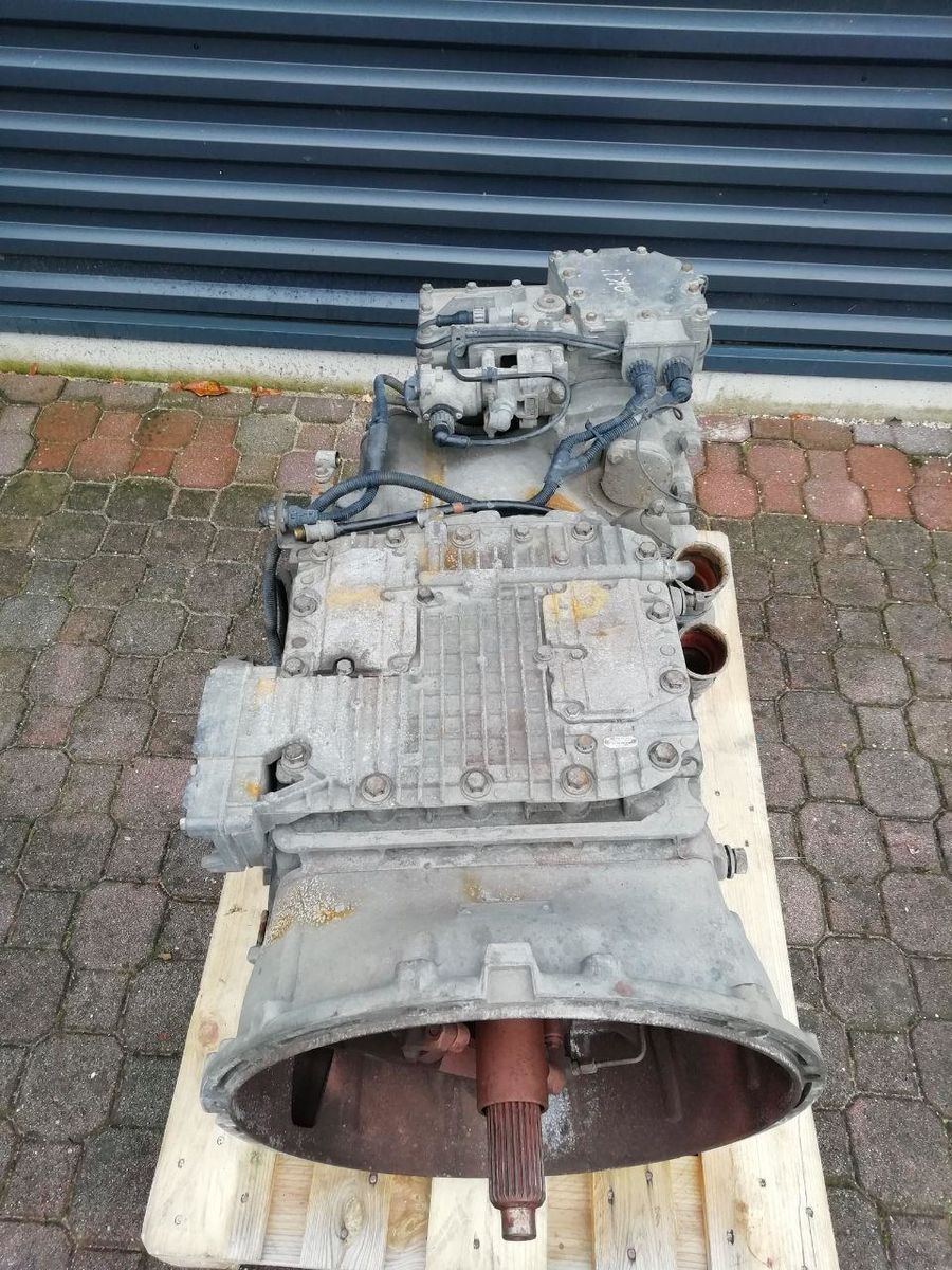 gearbox VOLVO VT2412B for truck VOLVO FH FM