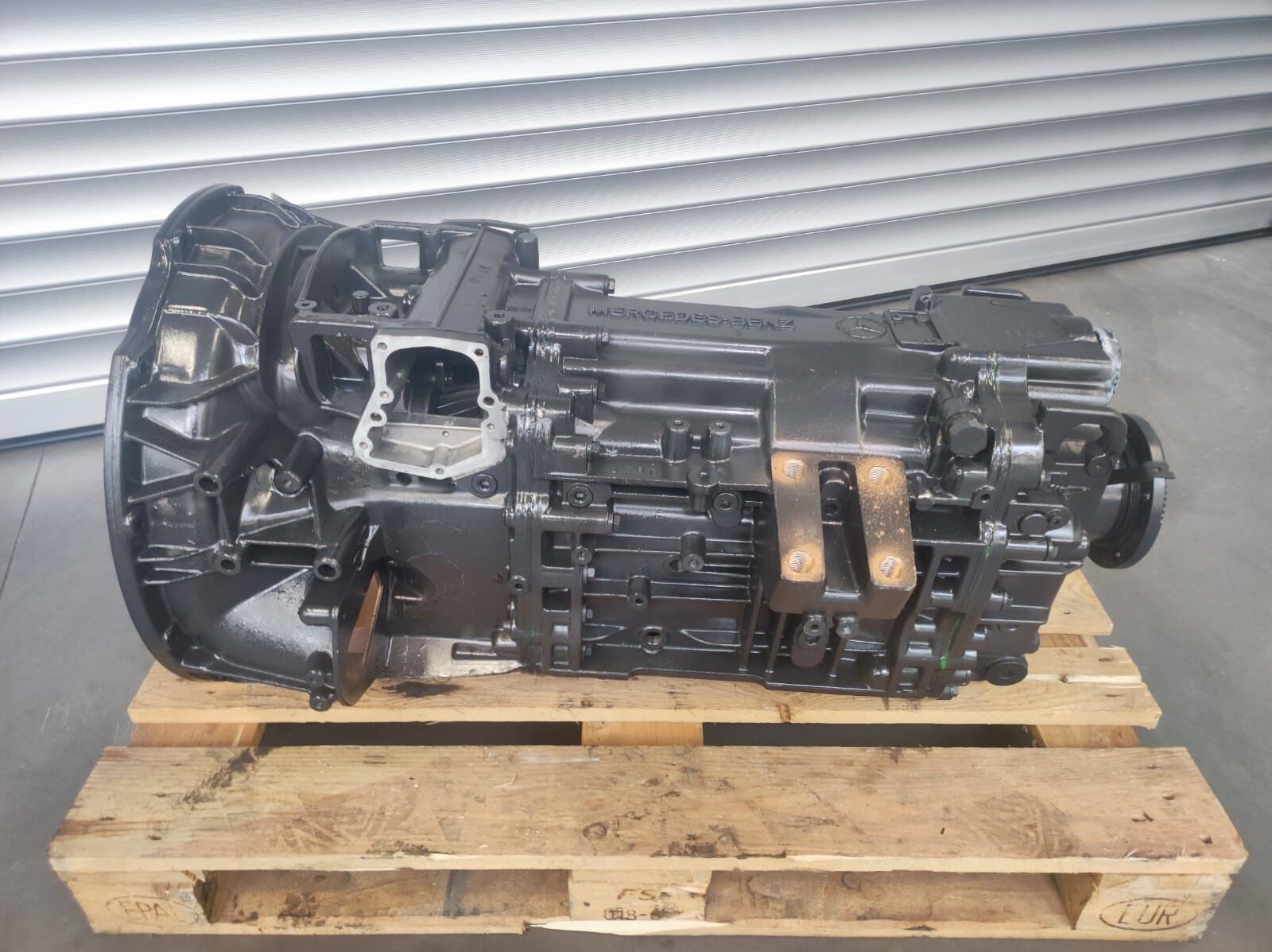 gearbox MERCEDES-BENZ G210-16 for truck tractor MERCEDES-BENZ ACTROS AXOR AROCS ANTOS