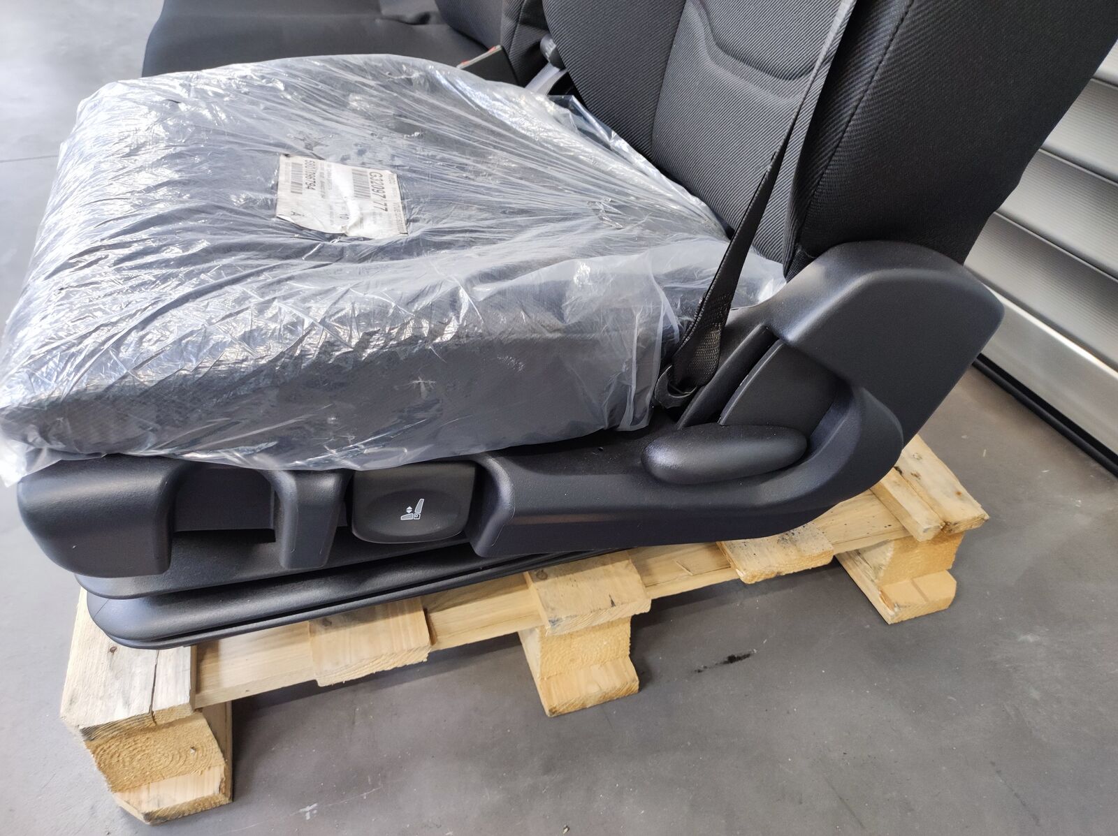 seat IVECO Complete 3 for truck IVECO Eurocargo Euro 6