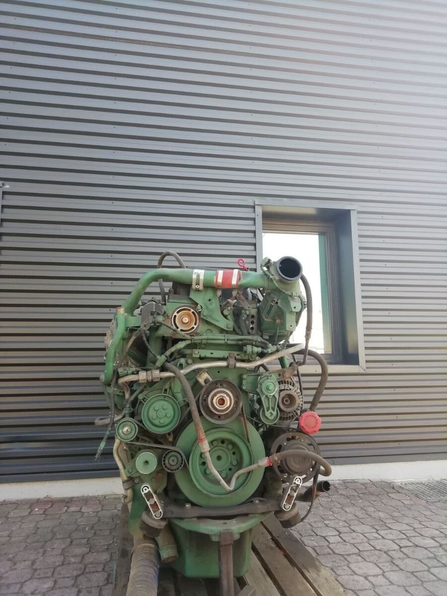 engine RENAULT DXI13 - DXI 13 440 hp for truck RENAULT PREMIUM - MAGNUM - EURO 5