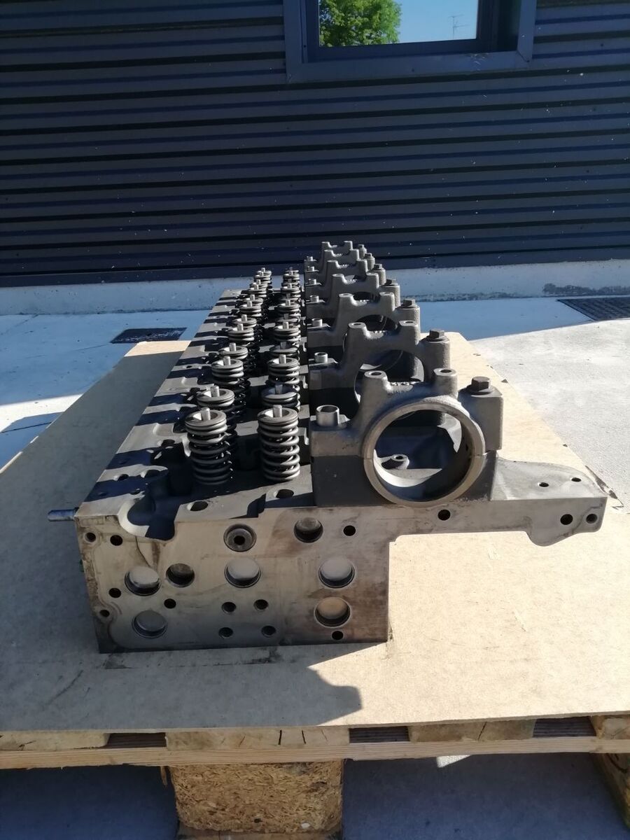 cylinder head RENAULT DTI 13 Euro6 for truck RENAULT T RANGE (GAMMA T) T-HIGH E6