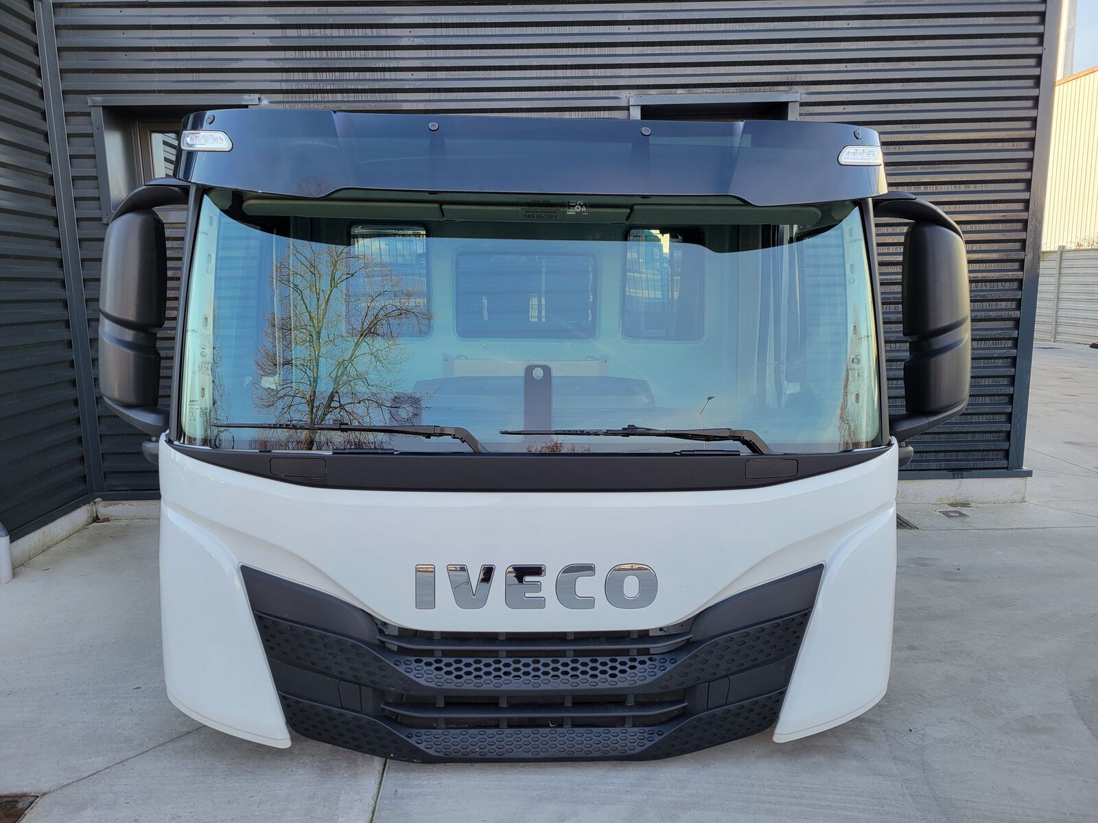 cabin IVECO STRALIS TRAKKER S - Way / X - Way / T - Way EURO 6 for truck tractor IVECO Euro 6 - Day Cab