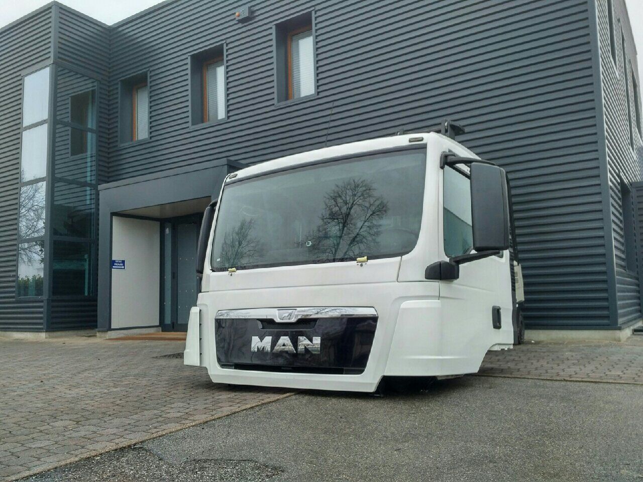 cabin MAN TGS Euro 5 for truck tractor MAN TGS LOW ROOF, MEDIUM CABIN