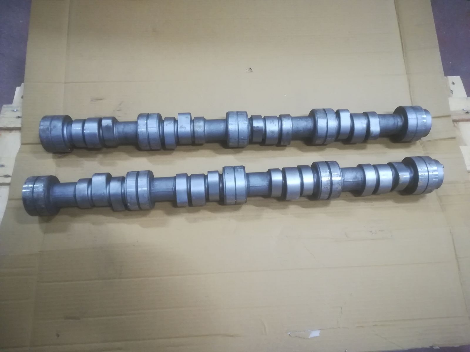 camshaft SCANIA R500 - DC1619 L01 - DC16 for truck SCANIA R500