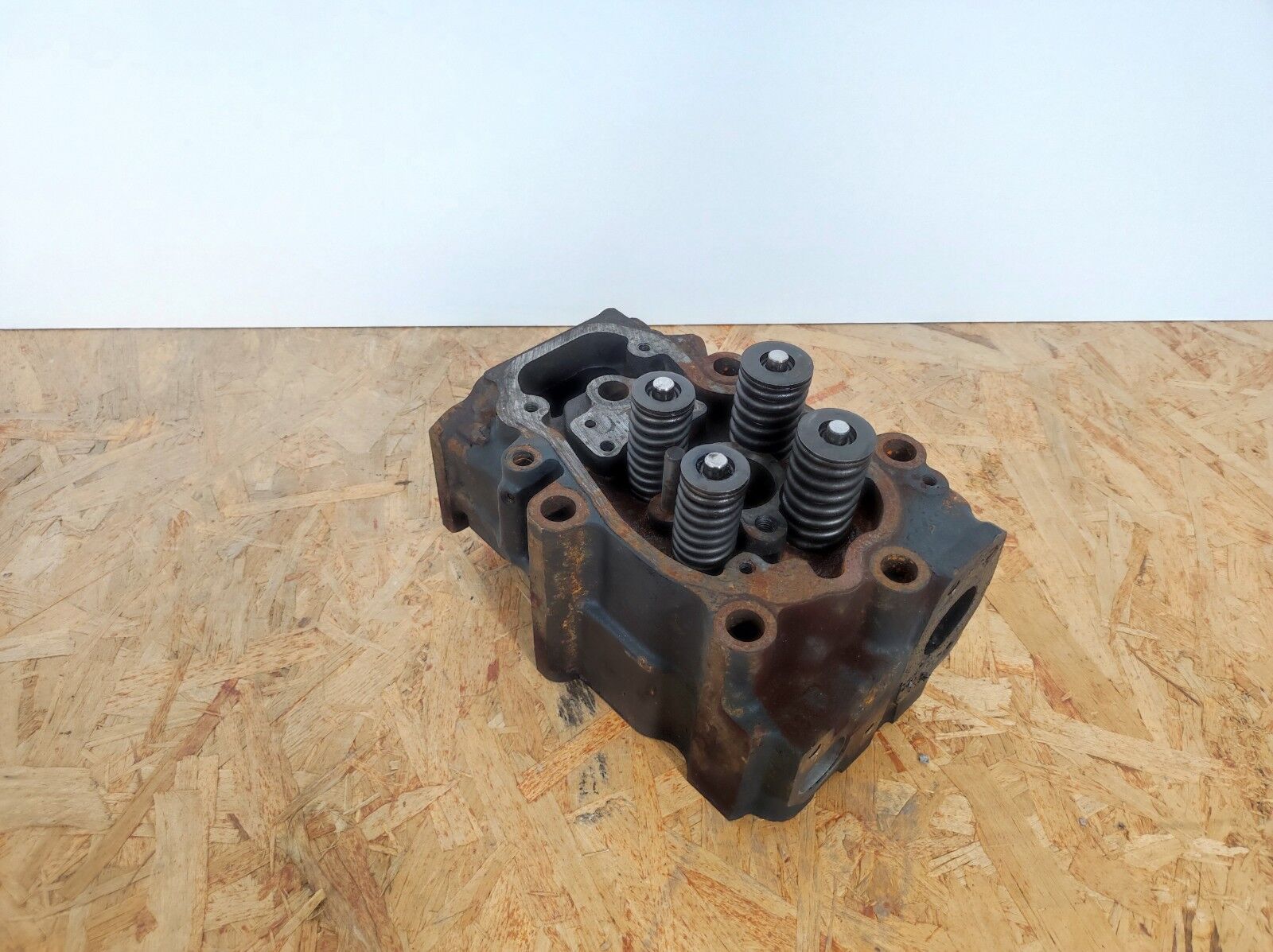 cylinder head SCANIA DC9 XPI for truck SCANIA EURO 5