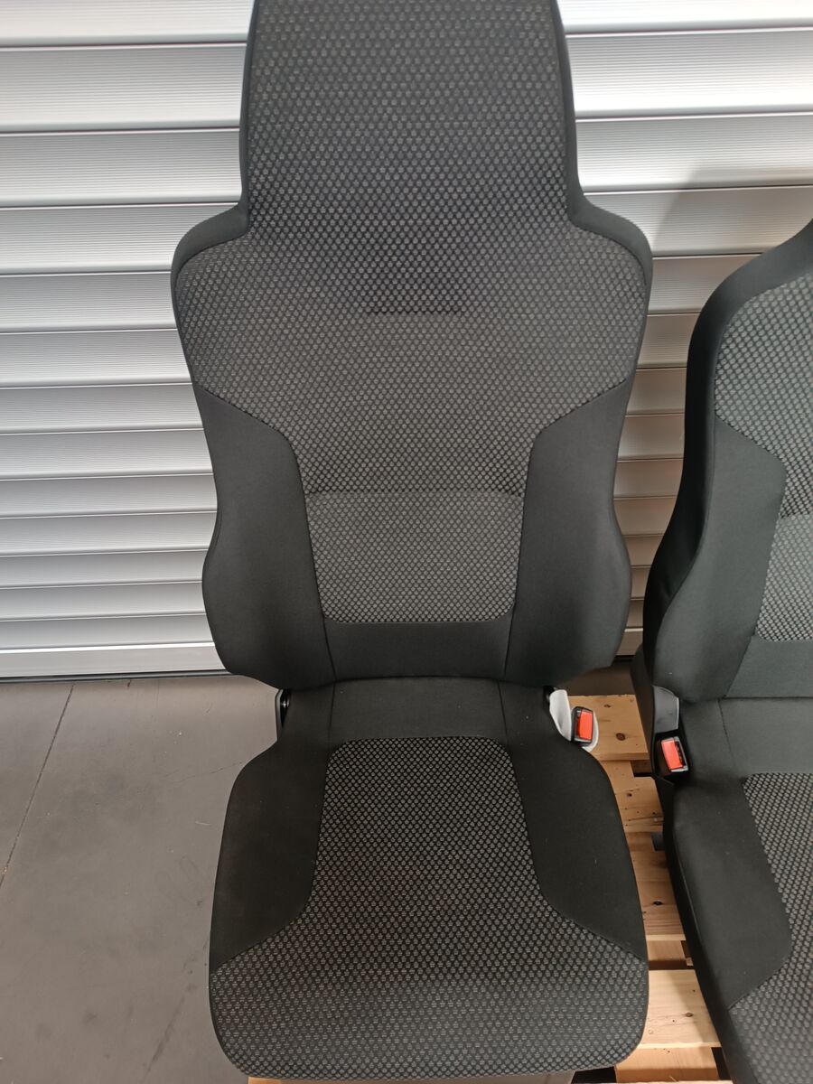 seat MAN Set RH + LH for truck MAN TGS TGX