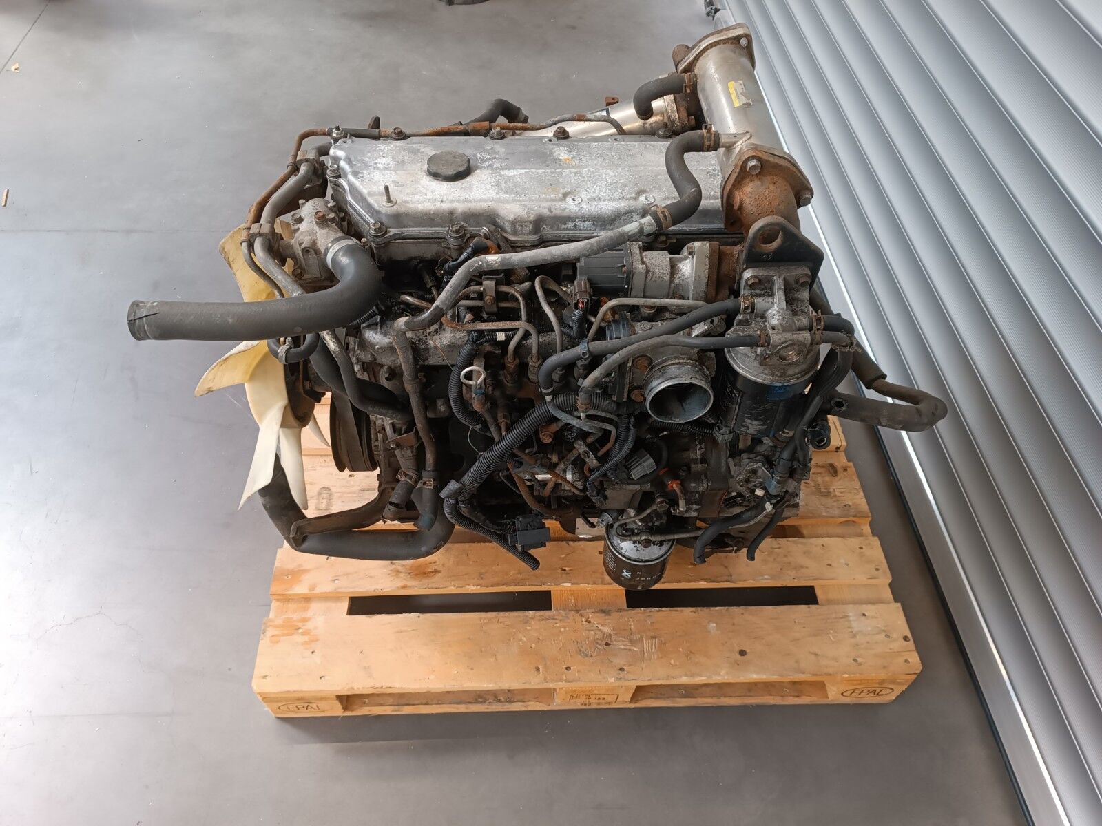 engine ISUZU 4HK1 5.2 LITRES for commercial vehicle - light truck ISUZU NQR NPR NKR NNR