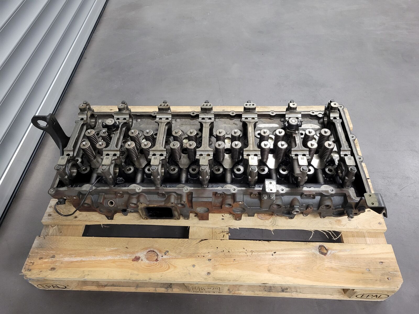 cylinder head DAF 106 EURO 6 MX11 240 - 271 - 291 - 320 H1 for truck DAF 370 400 440 HP CF 86 XF 106