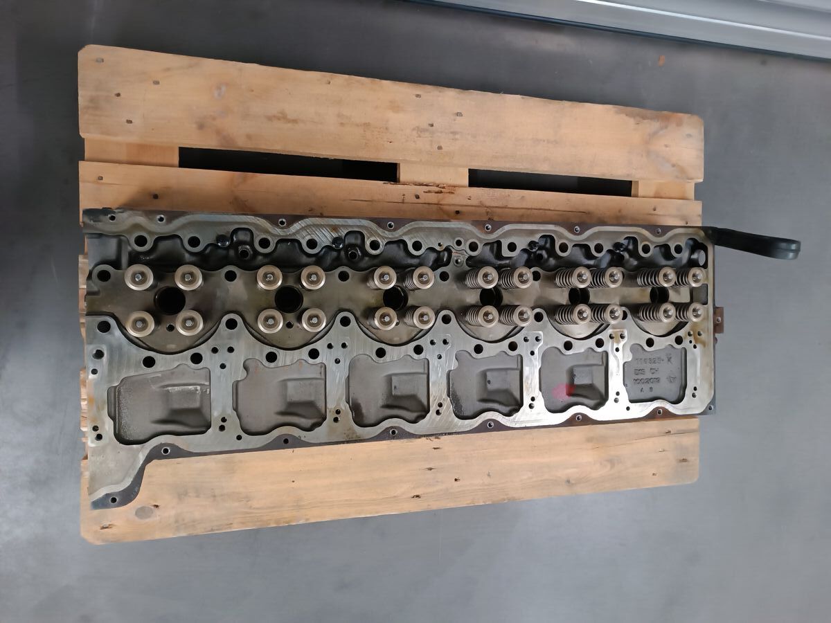 cylinder head VOLVO FH D13B 400 480 for truck tractor VOLVO FH / FM