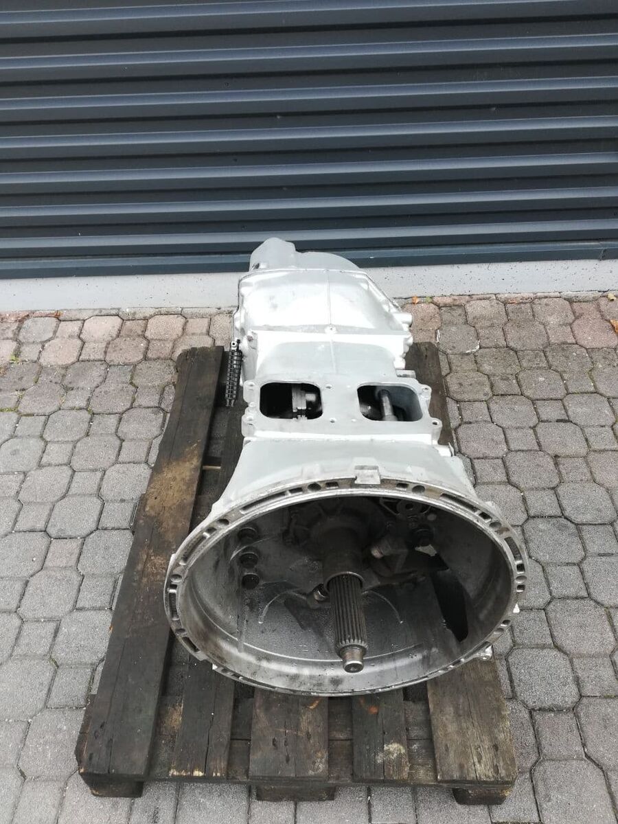 gearbox VOLVO FH FM VT2412B REMANUFACTURED WITH WARRANTY for truck tractor VOLVO FH FM