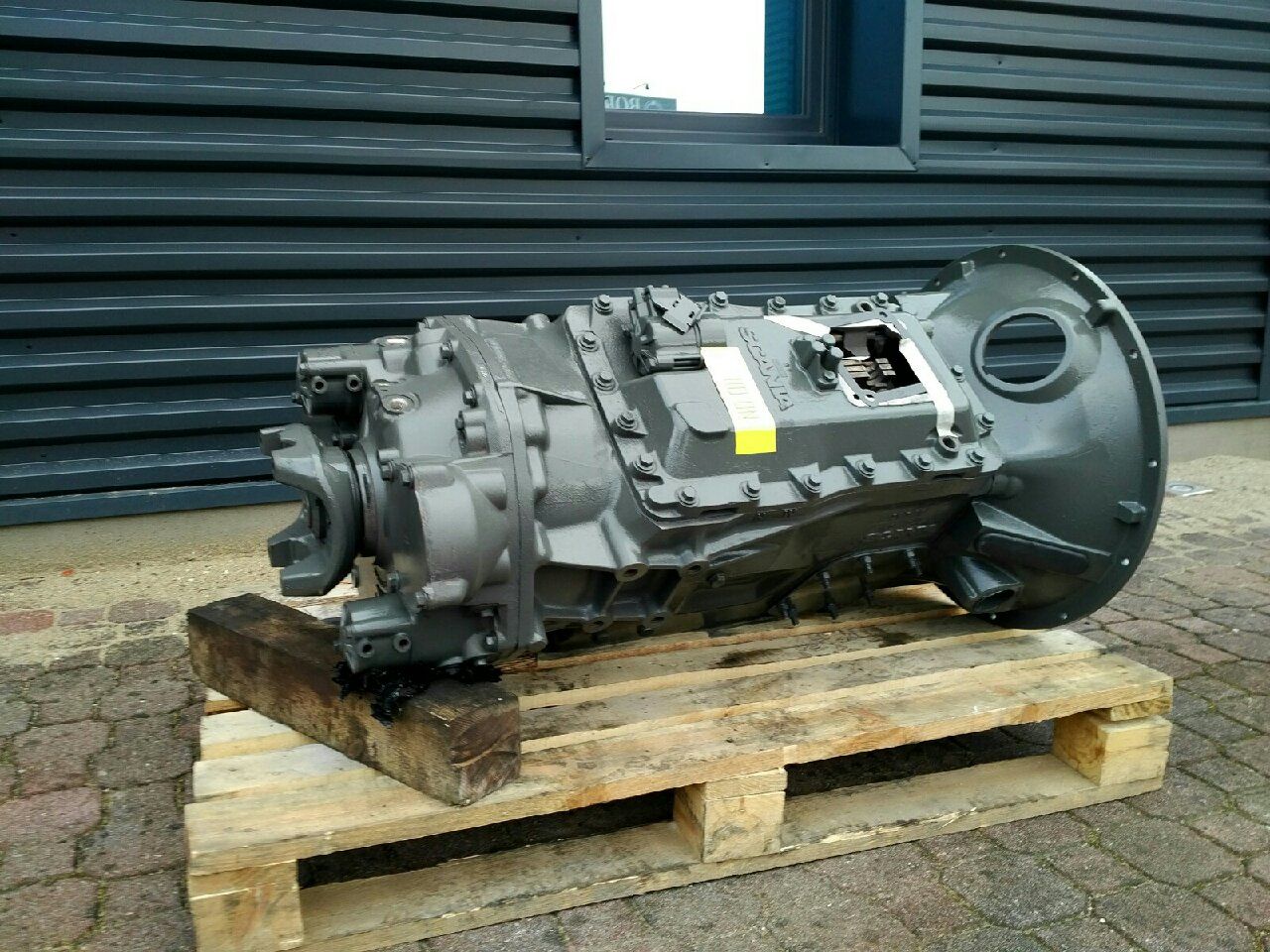 gearbox SCANIA RECONDITIONED GRSO 900/920 WITH WARRANTY for truck SCANIA 4 SERIES