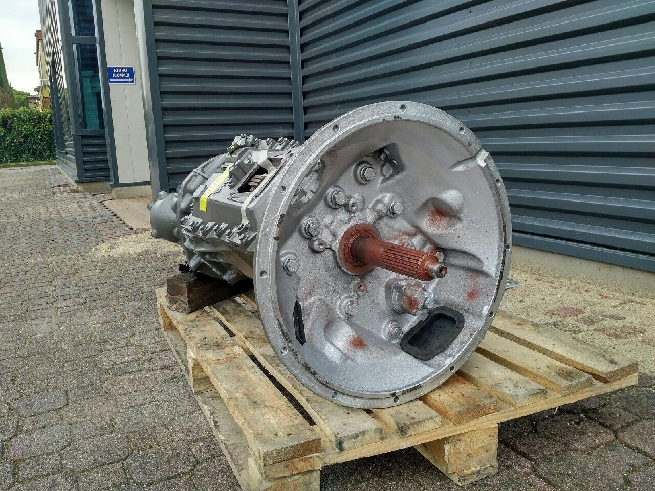 gearbox SCANIA RECONDITIONED GRSO 900/920 WITH WARRANTY for truck SCANIA 4 SERIES