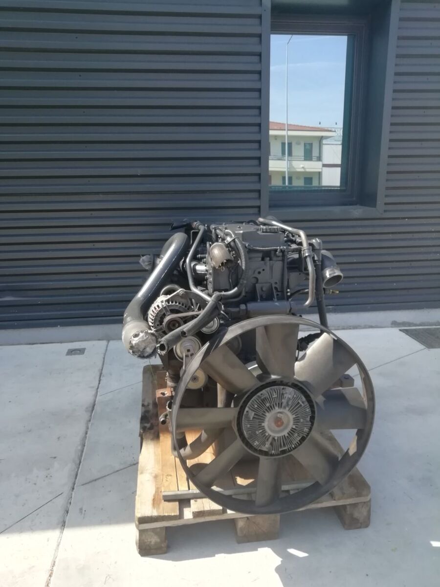 engine IVECO EUROCARGO F4AE0681 TECTOR 6 E3 for truck IVECO EUROCARGO 6 CILYNDERS