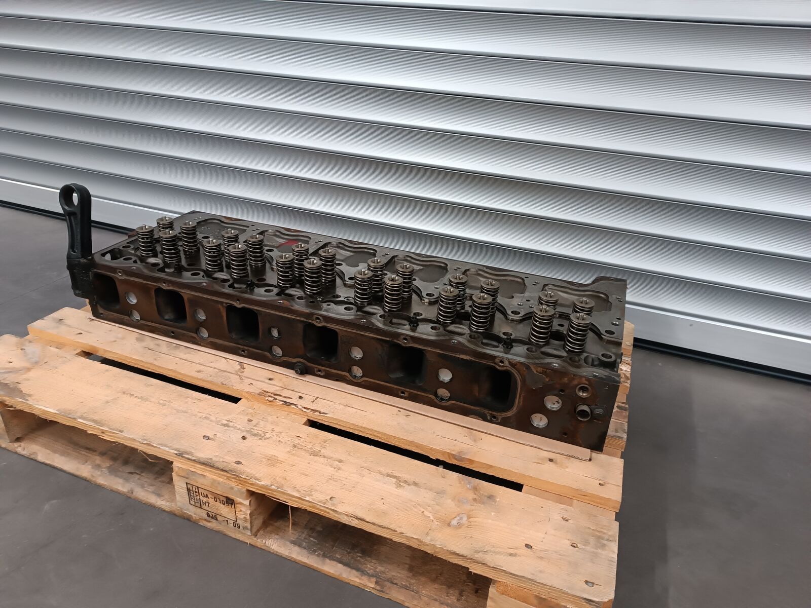 cylinder head VOLVO FH D13C EEV 420 460 500 540 for truck tractor VOLVO FH FM