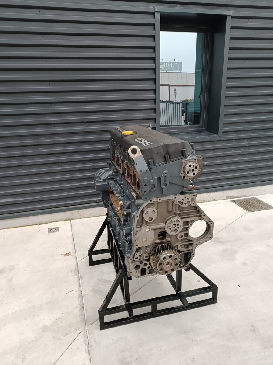 engine IVECO STRALIS CURSOR 10 F3AE3681 EURO 5 RECONDITIONED WITH WARRANTY for truck IVECO 400 420 450 460 STRALIS - TRAKKER