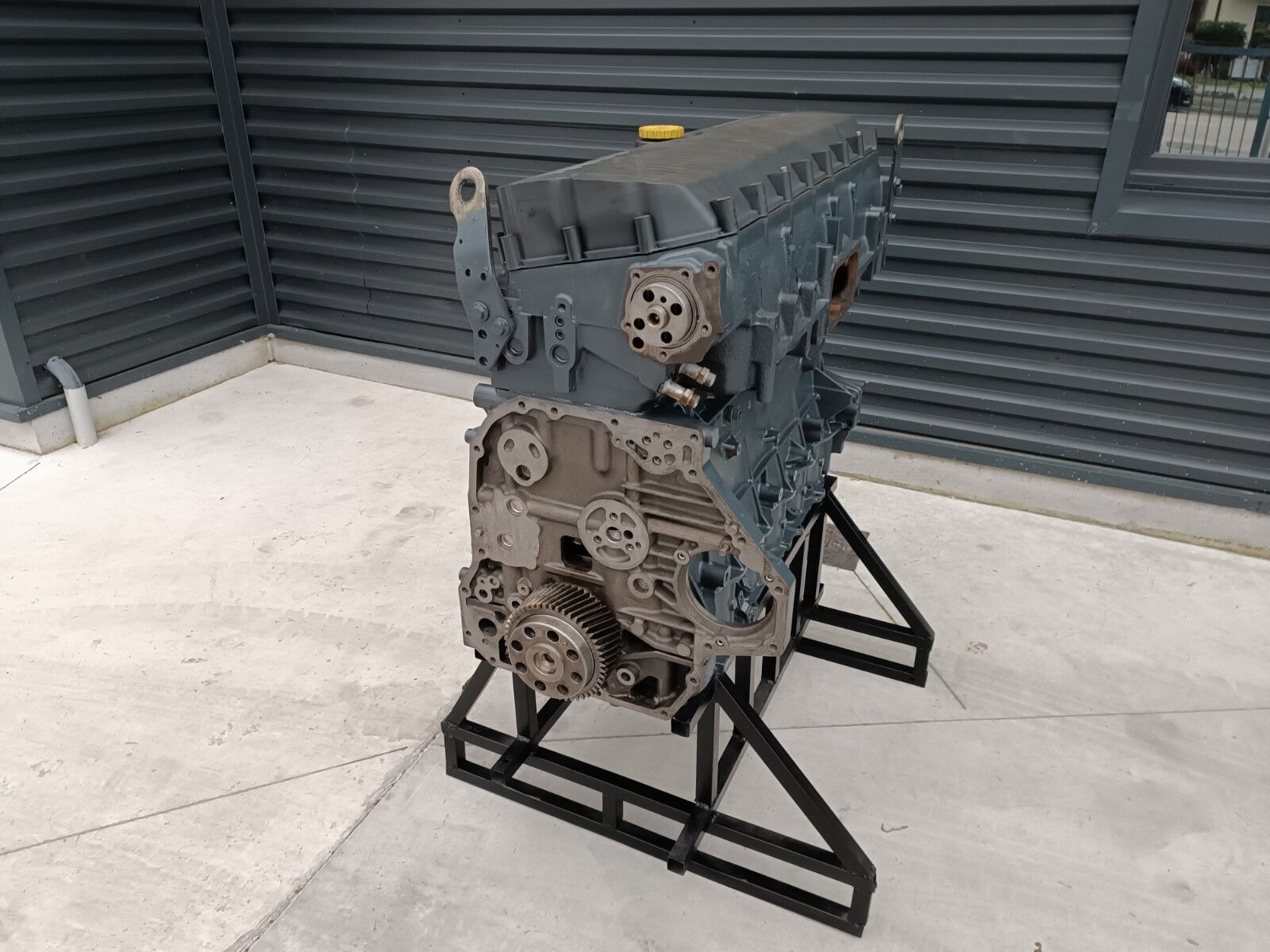 engine IVECO STRALIS CURSOR 10 F3AE3681 EURO 5 RECONDITIONED WITH WARRANTY for truck IVECO 400 420 450 460 STRALIS - TRAKKER