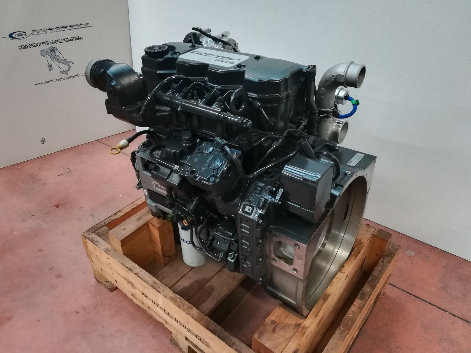 engine IVECO EUROCARGO TECTOR 4 F4AE0481 EURO 3 for truck IVECO EUROCARGO 4 CILYNDERS