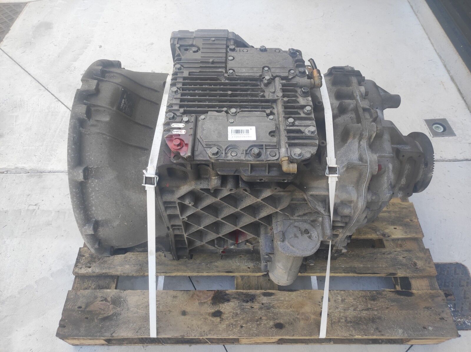 gearbox VOLVO AT2612D for truck tractor VOLVO FH13 FH16