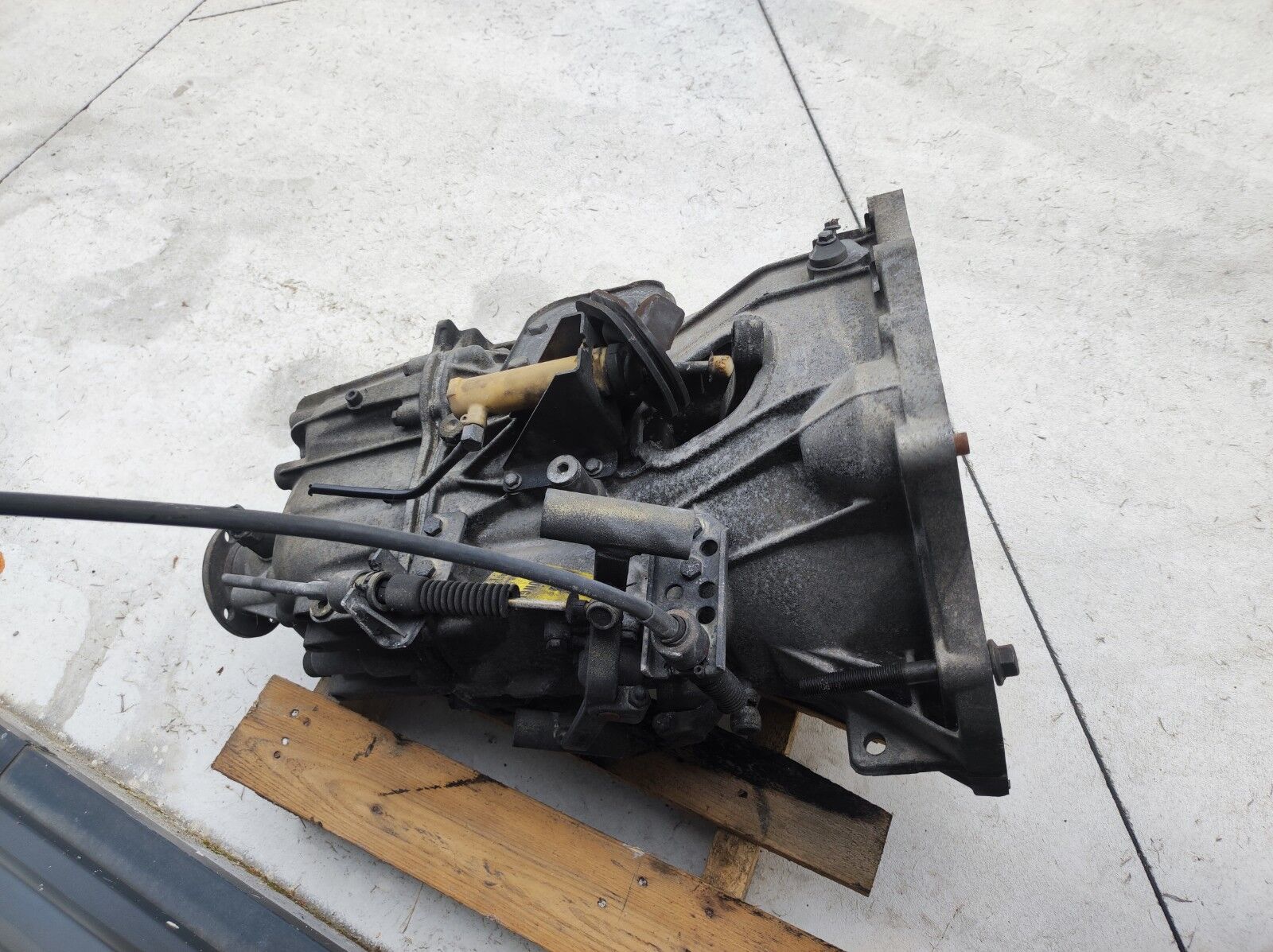 gearbox IVECO ZF 6S300 for commercial vehicle - cargo van IVECO DAILY (1999-2006)