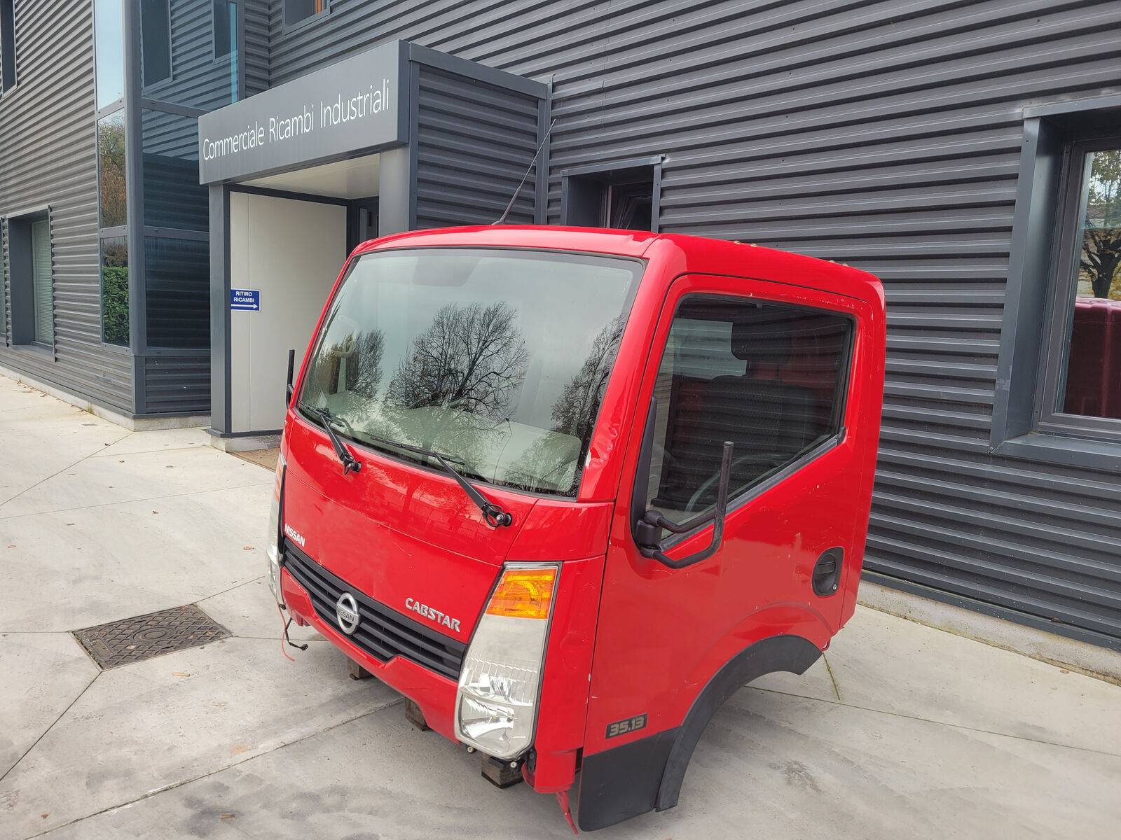 cabin NISSAN Cabstar for commercial vehicle - light truck NISSAN 2^ Serie