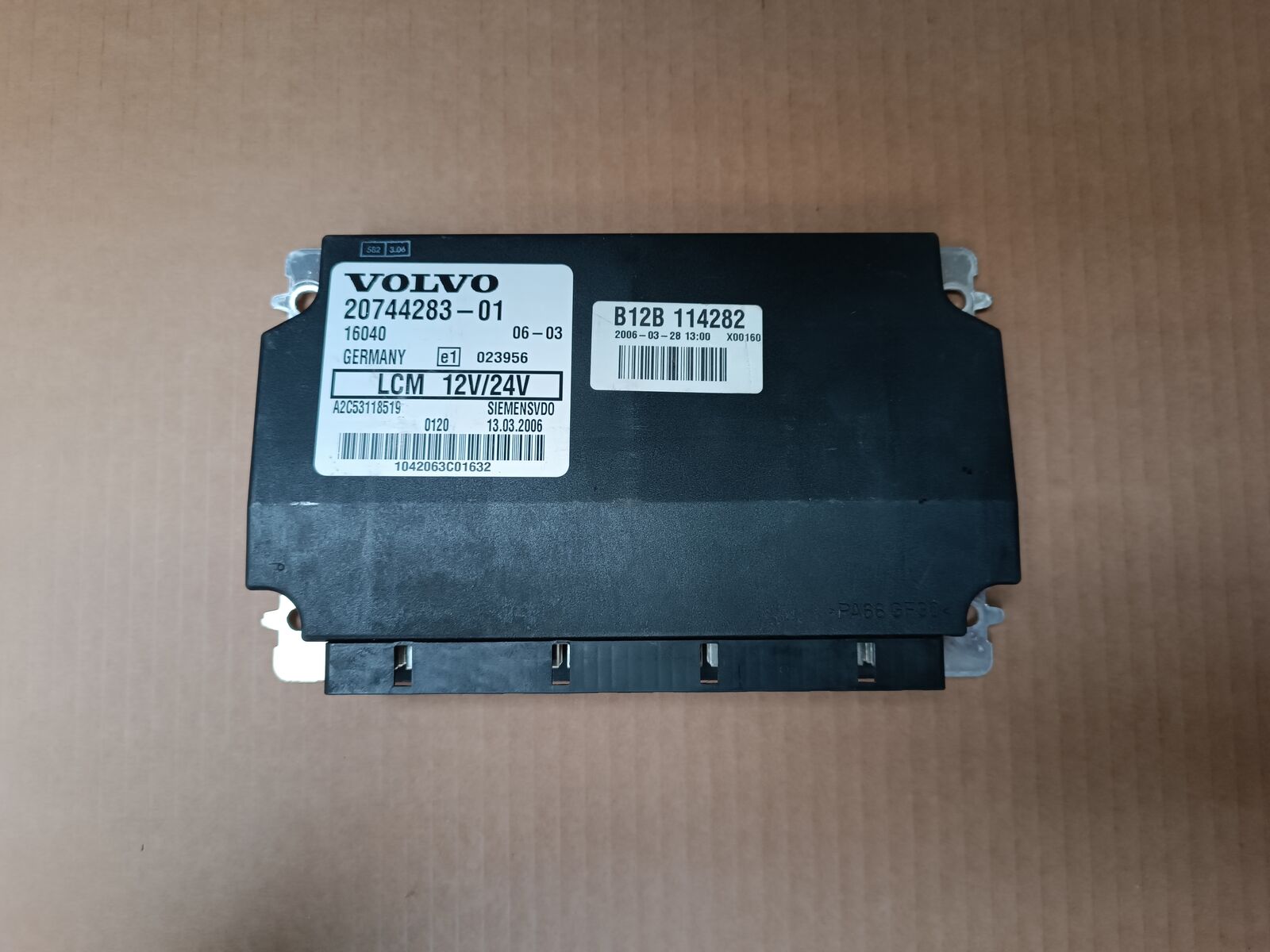 control unit VOLVO FH - FM for truck VOLVO LCM  20744283