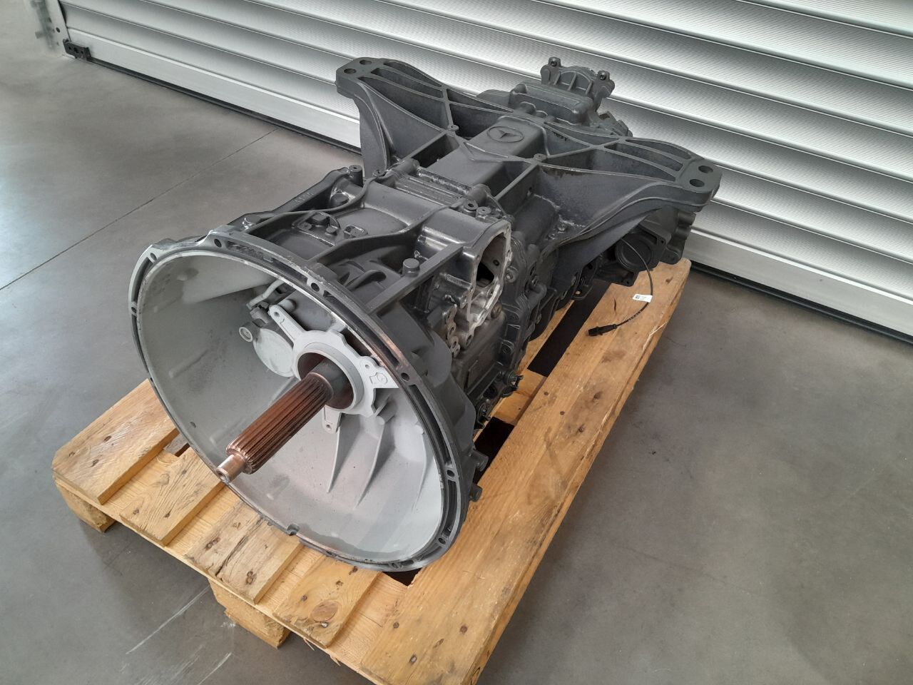 gearbox MERCEDES-BENZ for truck MERCEDES-BENZ G281-12