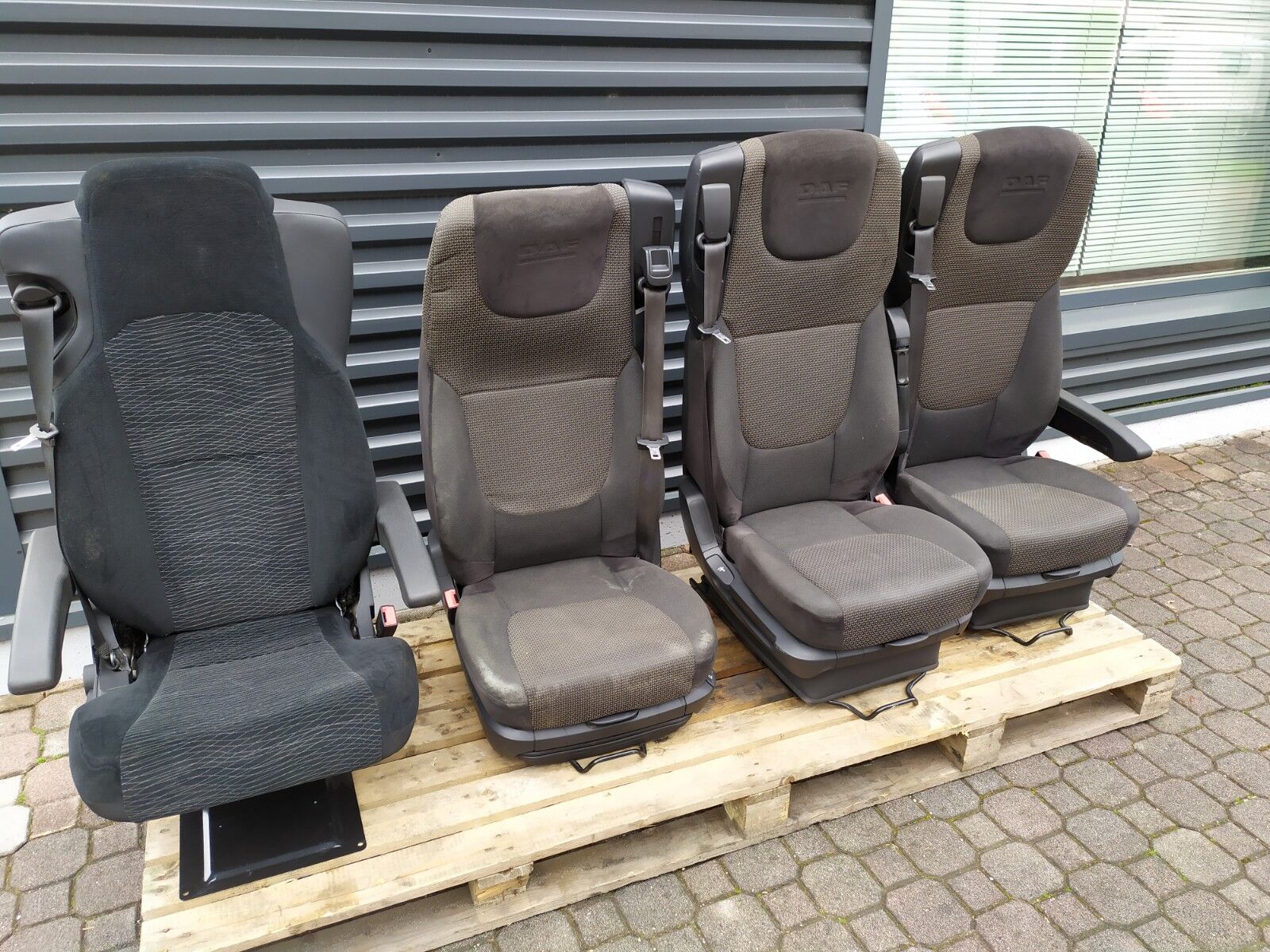 seat DAF XF 105 CF 85 for truck DAF XF106 XF105 CF75 CF85