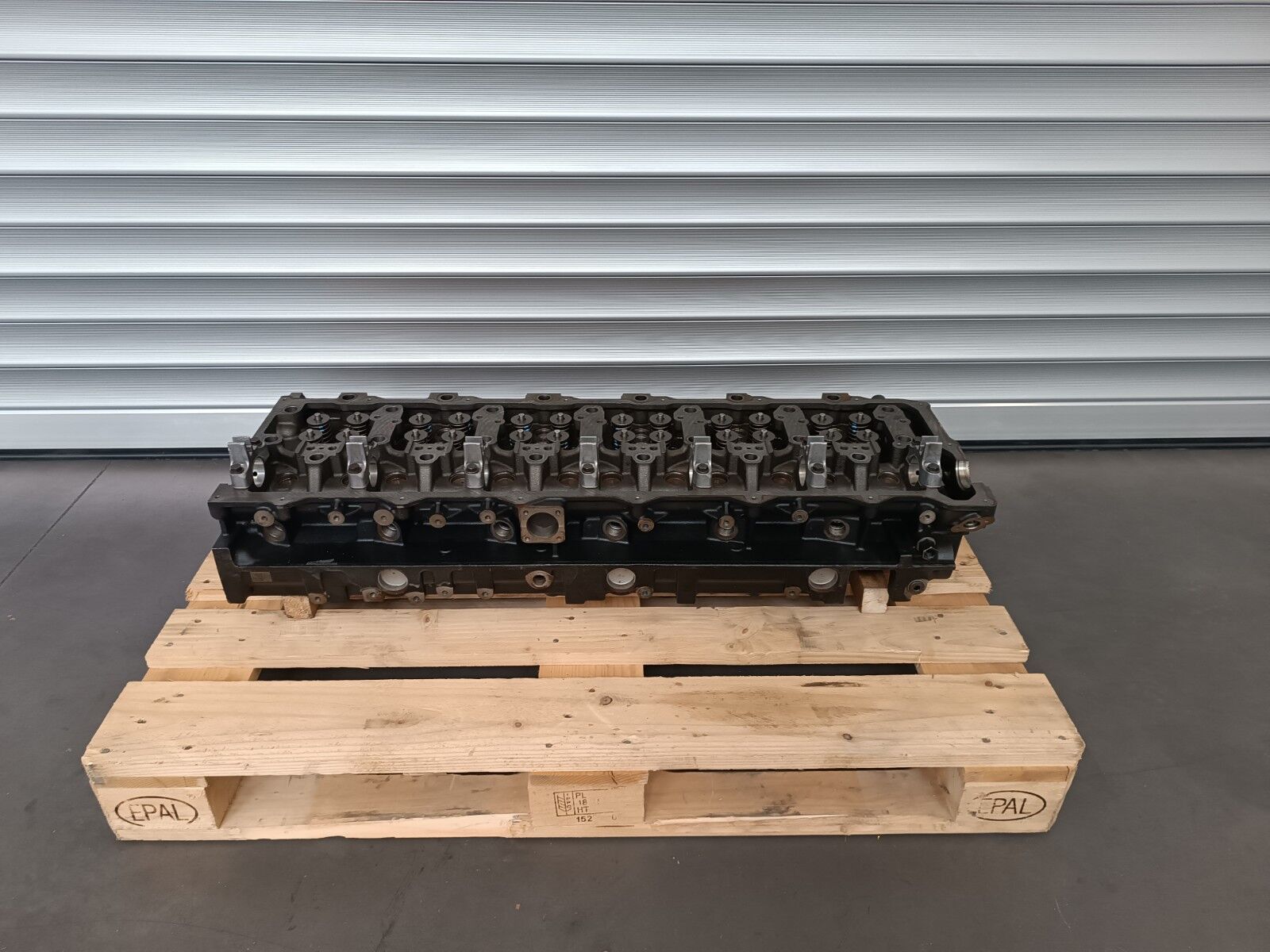 cylinder head MAN TGA TGX TGS for truck MAN D20 / D26