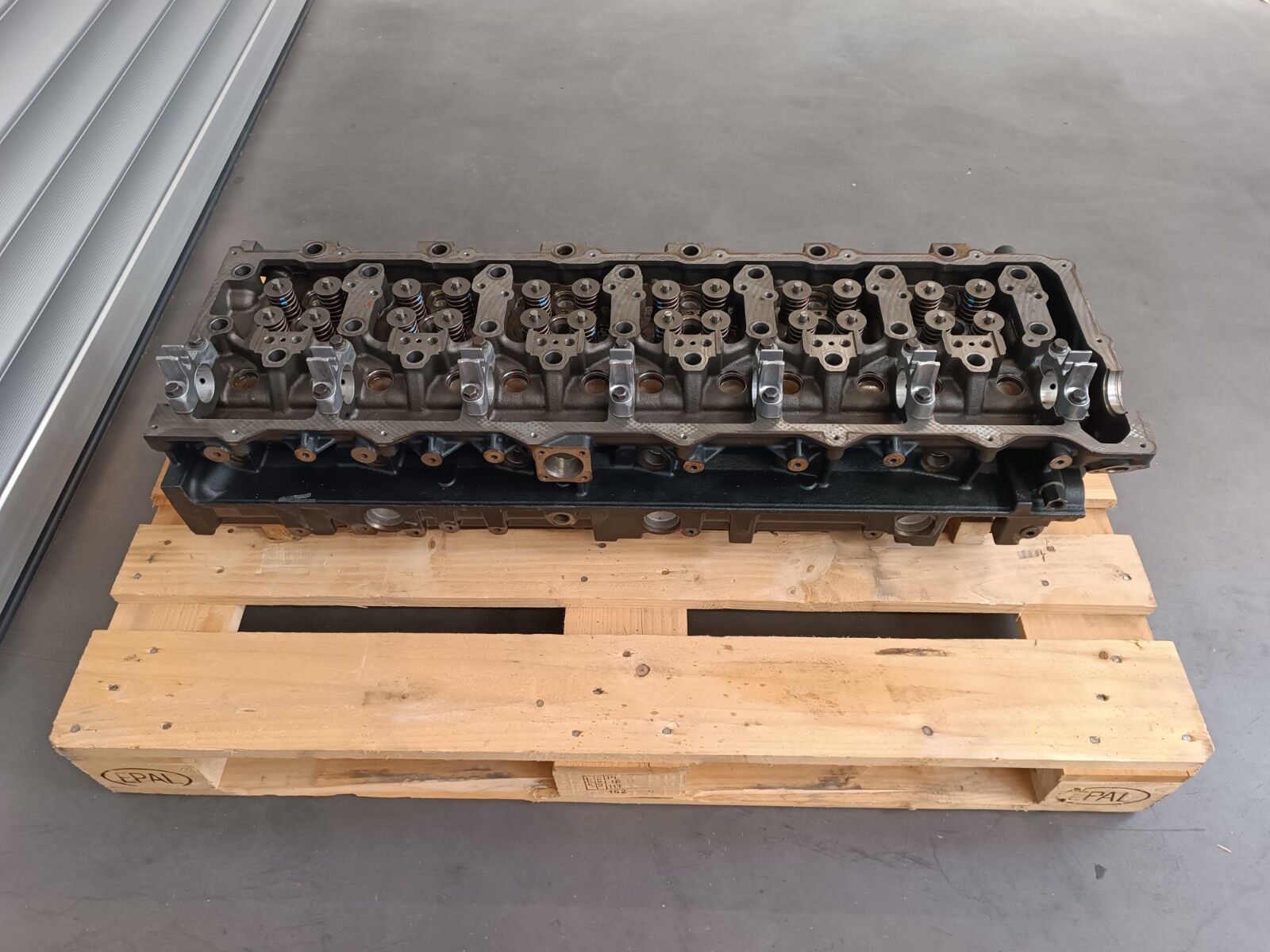 cylinder head MAN TGA TGX TGS for truck MAN D20 / D26