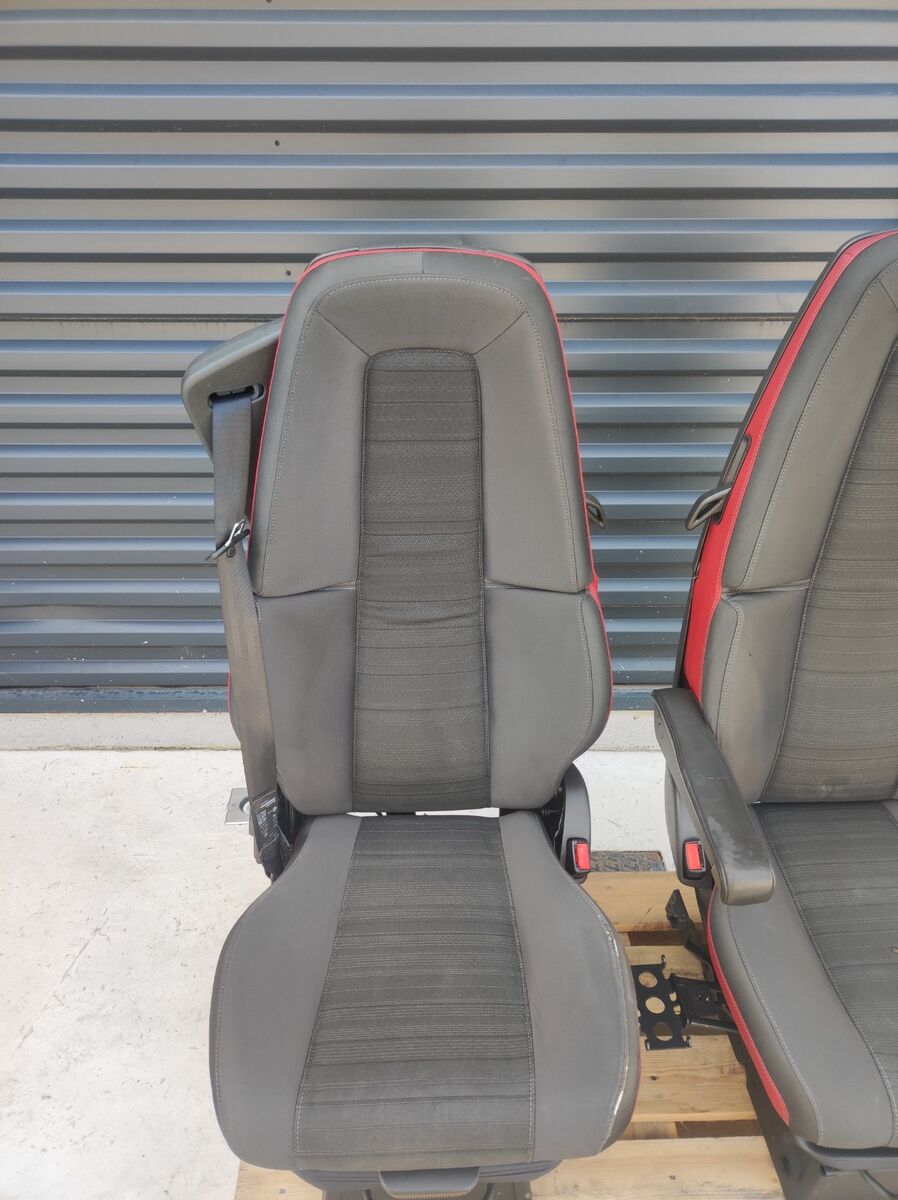 seat VOLVO driver + passenger for truck VOLVO FH4 E6