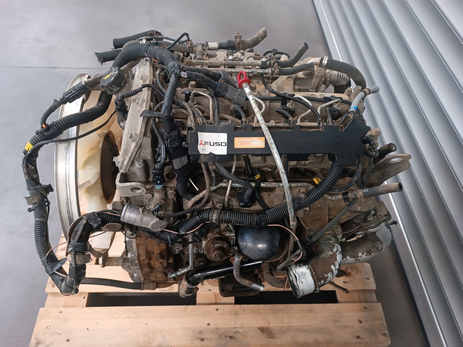 engine MITSUBISHI FUSO Canter S / Canter C for commercial vehicle - light truck Mitsubishi Fuso Euro 5