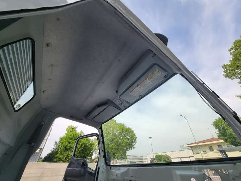 cabin MITSUBISHI FUSO "C" for commercial vehicle - light truck Mitsubishi Fuso Euro 5