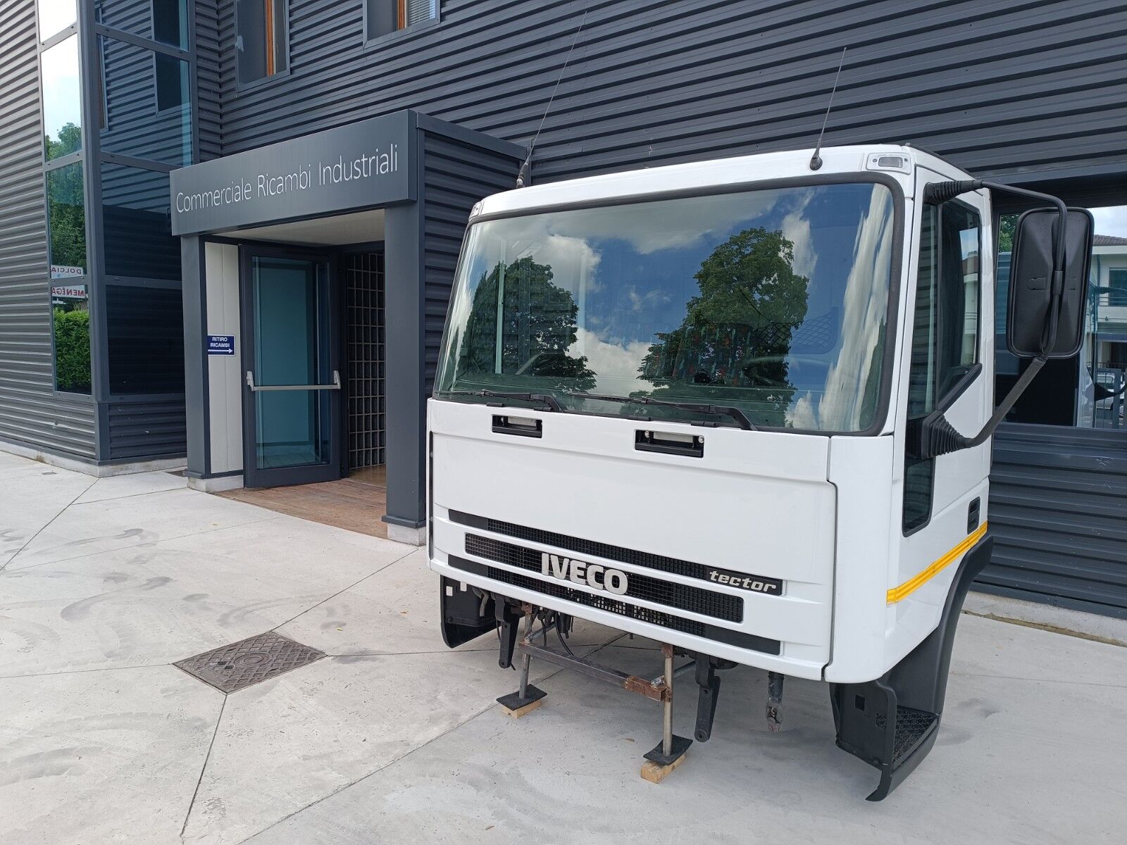 cabin IVECO Eurocargo EURO 3 for truck IVECO Eurocargo (1991 -> 2002) TECTOR version