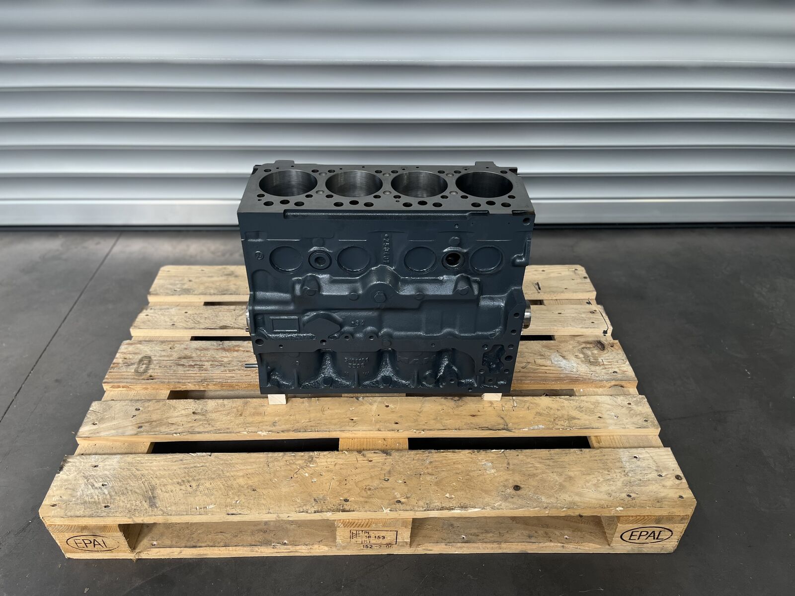 engine MAN TGM TGL D0834 150 180 220 E5 RECONDITIONED WITH WARRANTY for truck MAN D0834 LFL 63 - LFL 64 - LFL 65 Euro 5