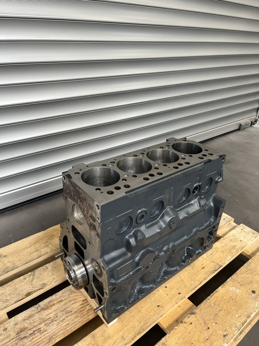 engine MAN TGM TGL D0834 150 180 220 E5 RECONDITIONED WITH WARRANTY for truck MAN D0834 LFL 63 - LFL 64 - LFL 65 Euro 5