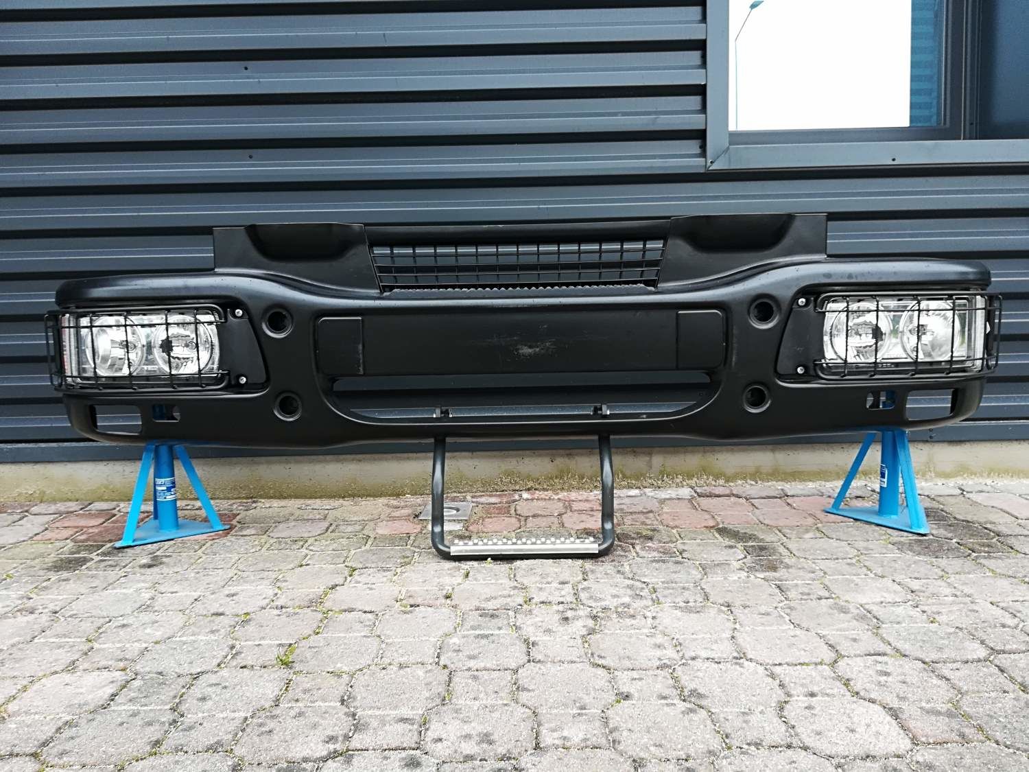 bumper IVECO EUROCARGO for truck IVECO STEEL BUMPER