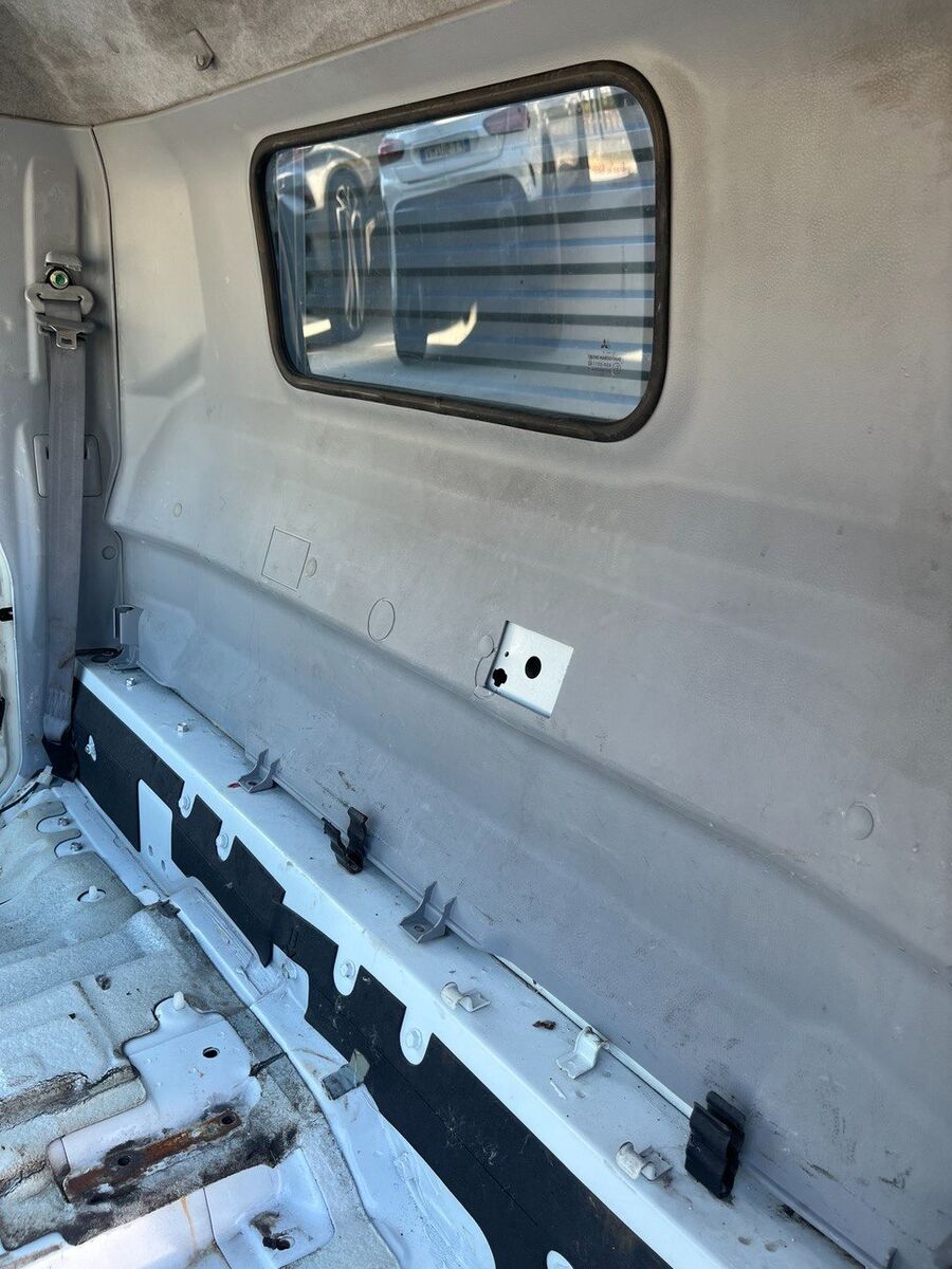 cabin MITSUBISHI FUSO CANTER S TYPE MODEL for truck Mitsubishi Fuso EURO 5 EURO 6