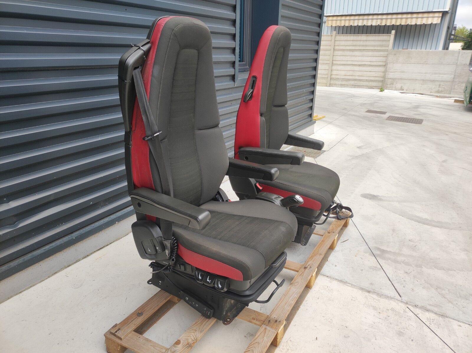 seat VOLVO FH EURO 6 for truck VOLVO FH4 - FH13 FH16 E6