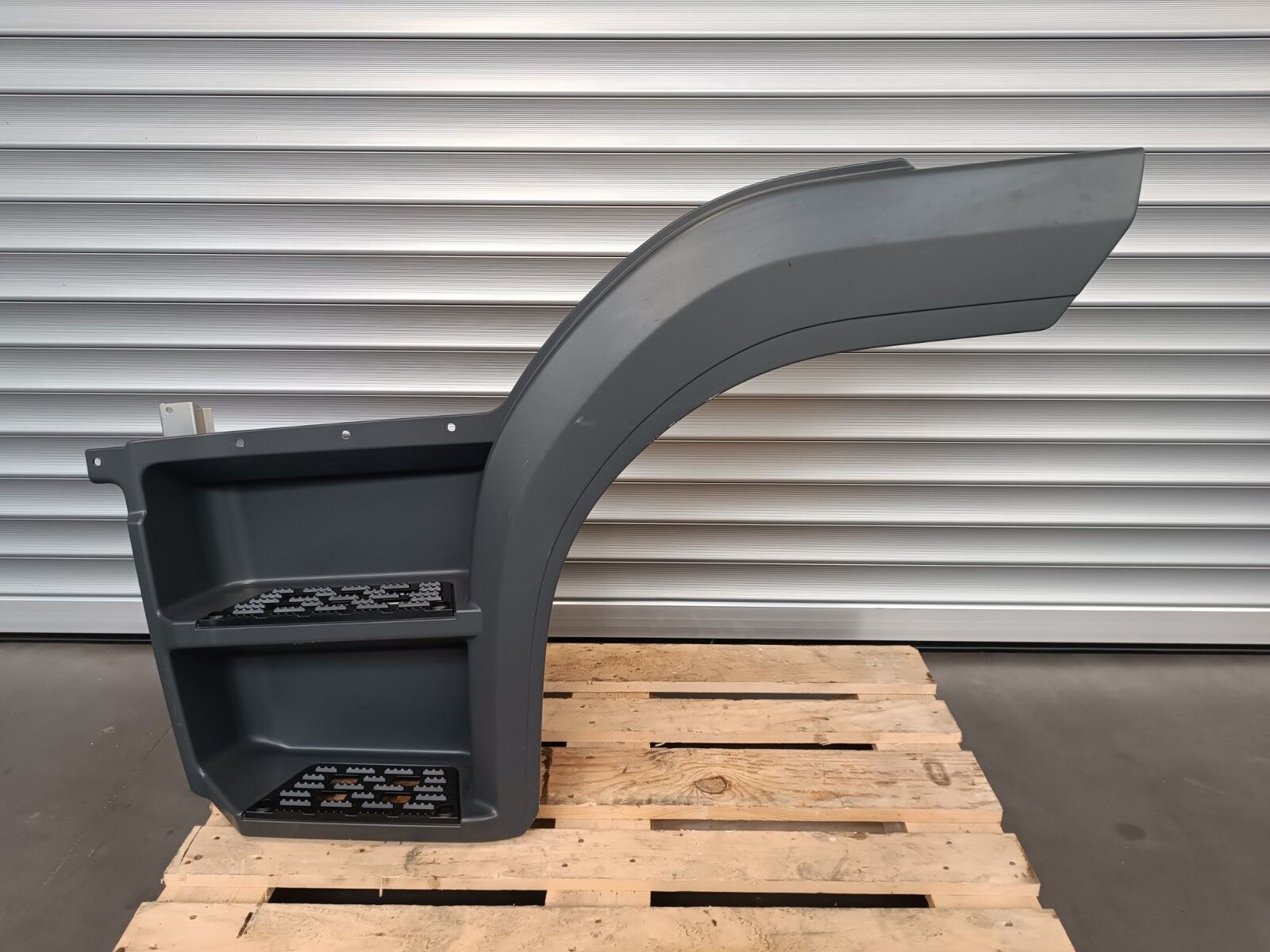 mudguard MERCEDES-BENZ ATEGO Euro 6 for truck MERCEDES-BENZ ATEGO E6