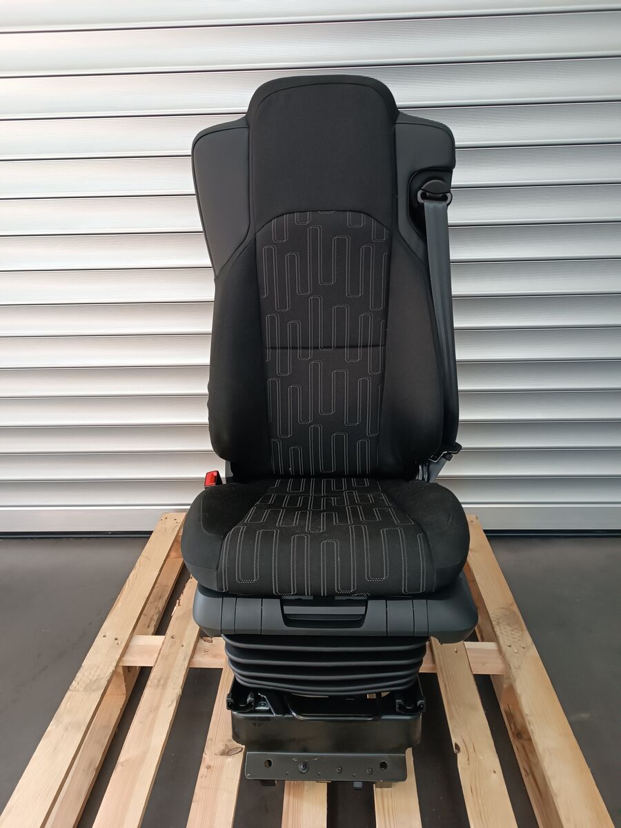 seat MERCEDES-BENZ Mechanical - Meccanico for truck MERCEDES-BENZ